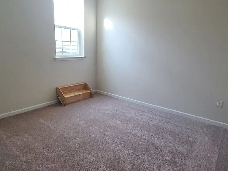567 Brook Shire Ct — Photo 13