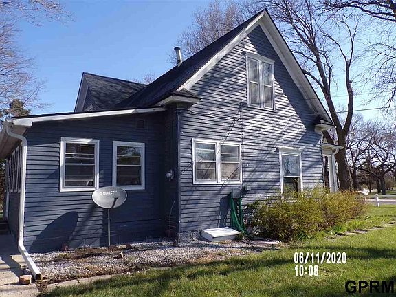 5th image of 215 S Walnut St