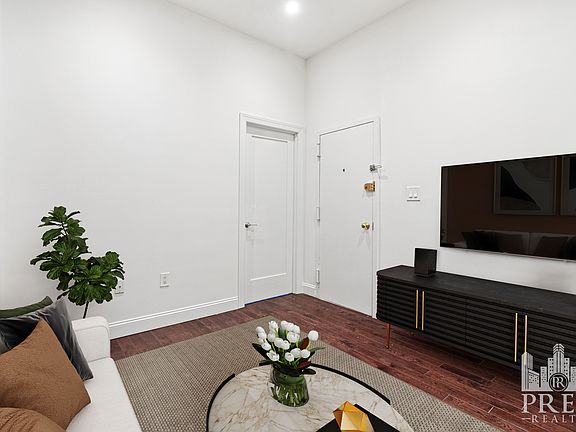 2nd image of 174 E 85th St APT 3D
