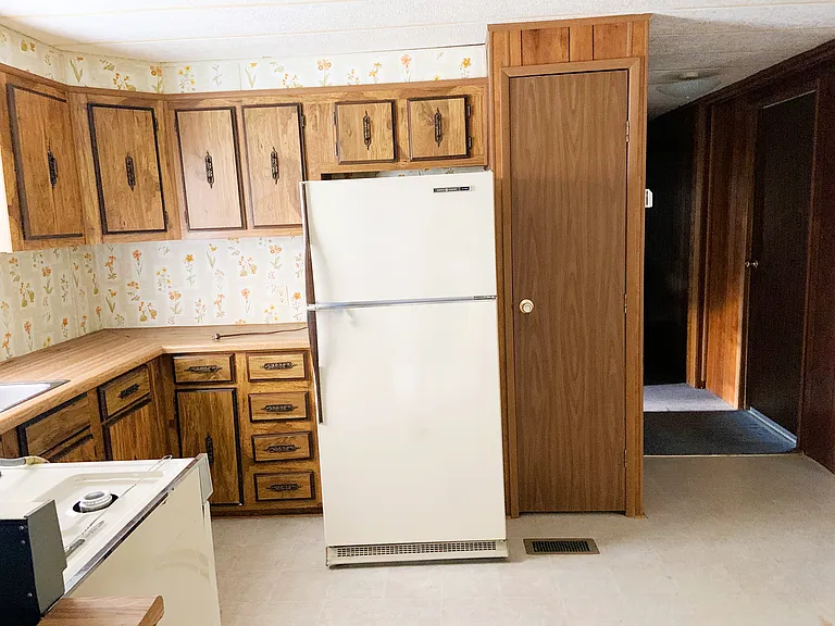 400 Date Palm Ave #82 — Photo 9