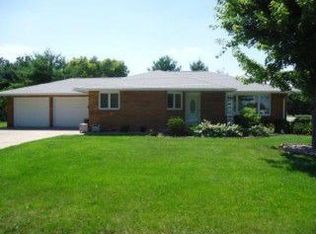 1930 Plum St, Peru, IL 61354