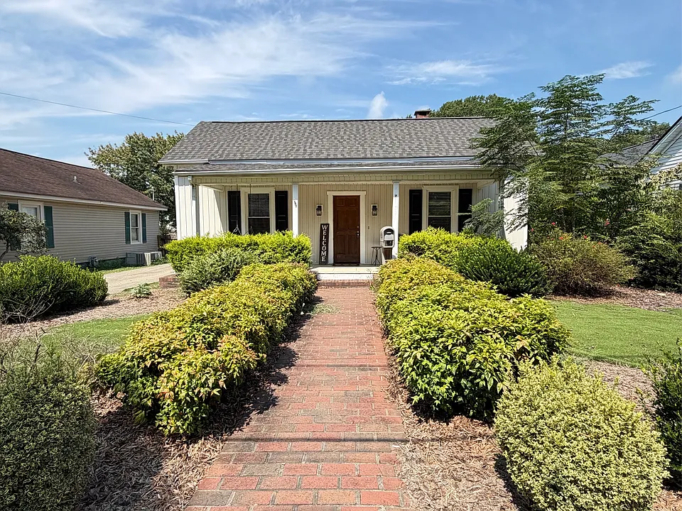 120 S Rose Ave