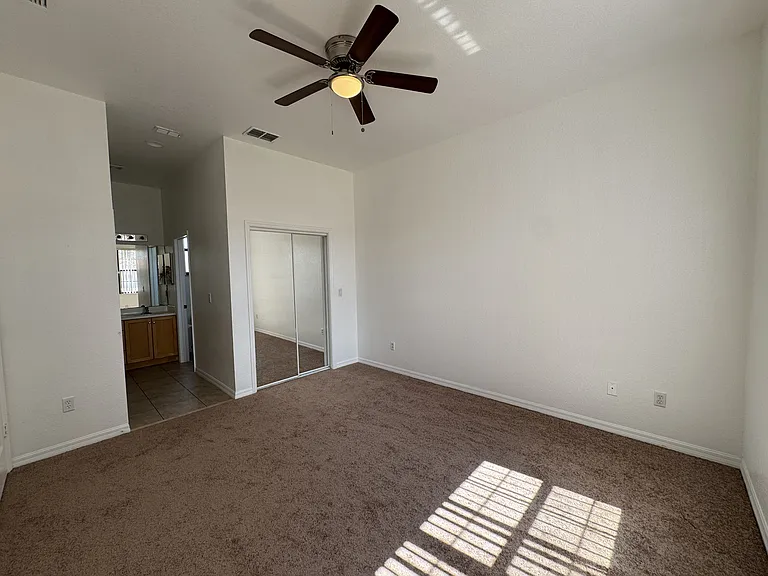 446 Caraway Dr — Photo 9
