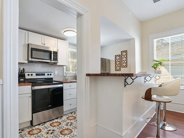 303 W Park Ave #D — Photo 15