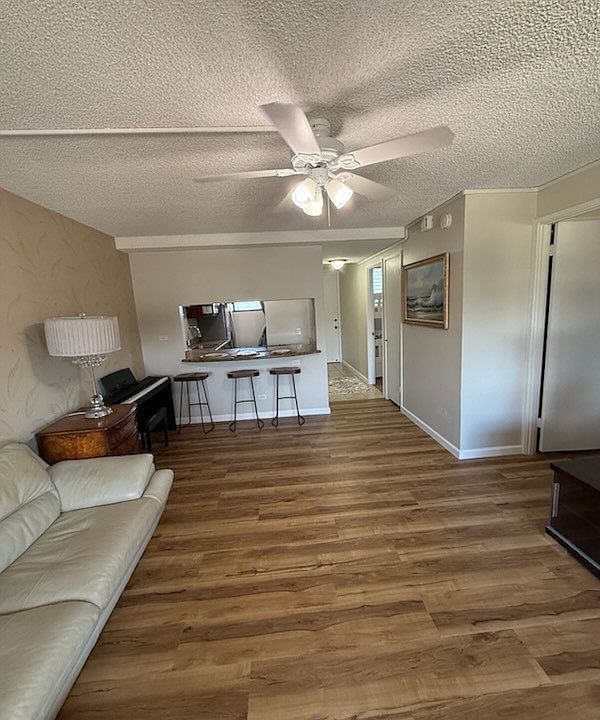 1st image of 1521 Alexander St APT 901