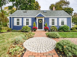 12 Bay View Dr, Portland, ME 04103