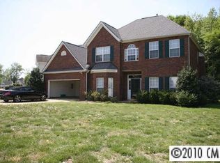 2911 Benton Chase St NW, Concord, NC 28027
