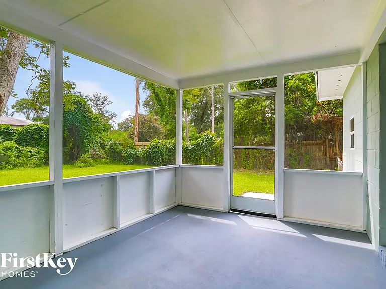 3044 Yanlee Ln — Photo 13
