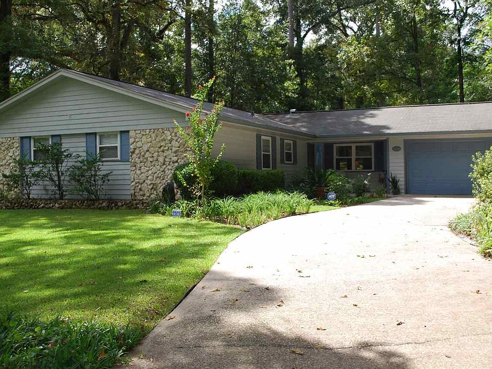 1st image of 2307 Delgado Dr