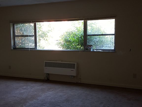 2nd image of 5466 Hamilton Ave APT 10