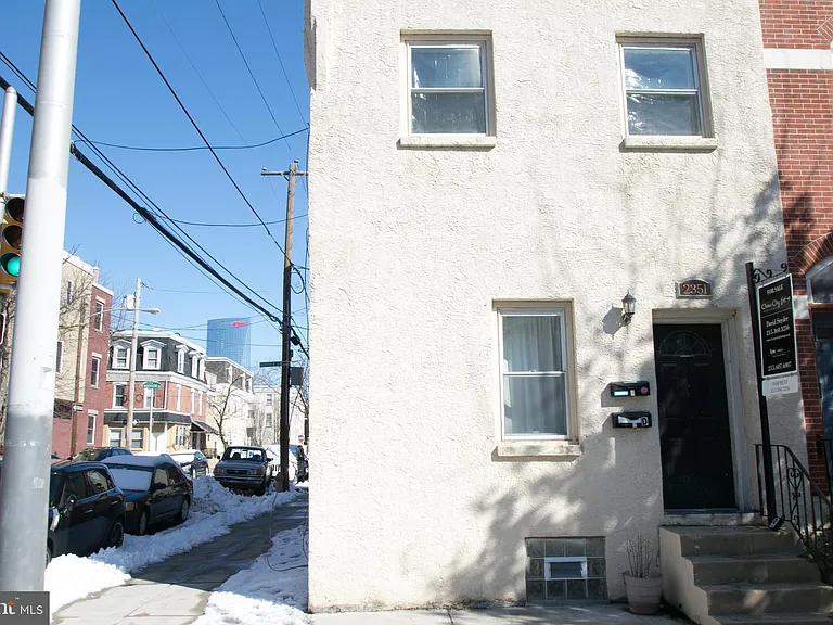 2351 Christian St #D — Photo 21