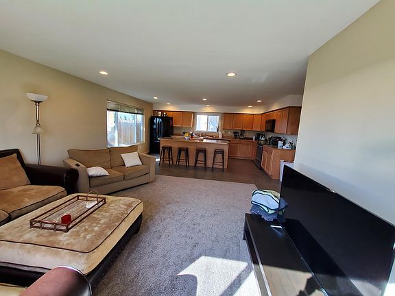 Kitchen & Living Room