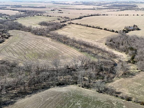3rd image of 3 & Emmer Rd