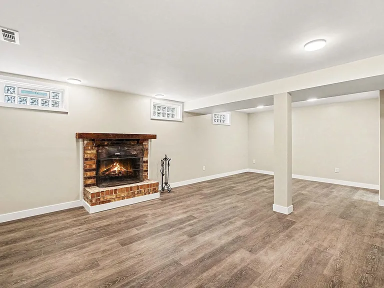 334 Hyde Park Dr — Photo 27