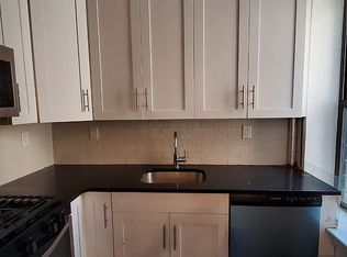 816 E 12th St #2D, Brooklyn, NY 11230