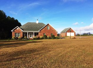 668 Pitts Rd, Hawkinsville, GA 31036