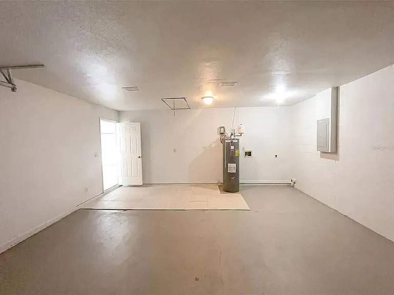 109 Dulverton Way — Photo 13