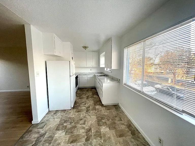 2508 Cutting Blvd — Photo 5