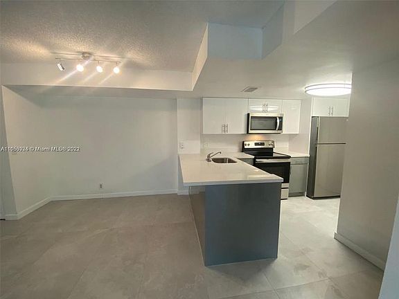 4th image of 10757 Cleary Blvd APT 205