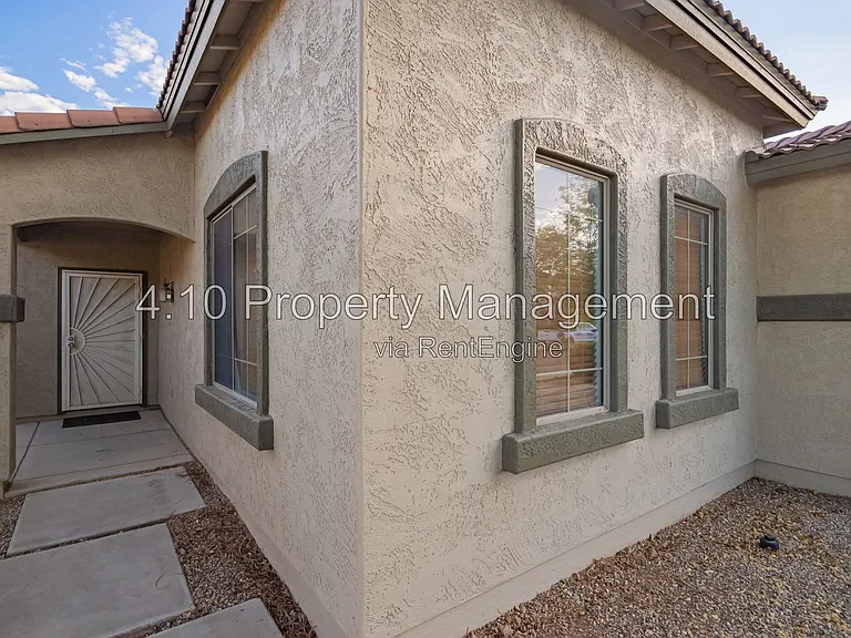 45305 W Balboa Dr — Photo 7
