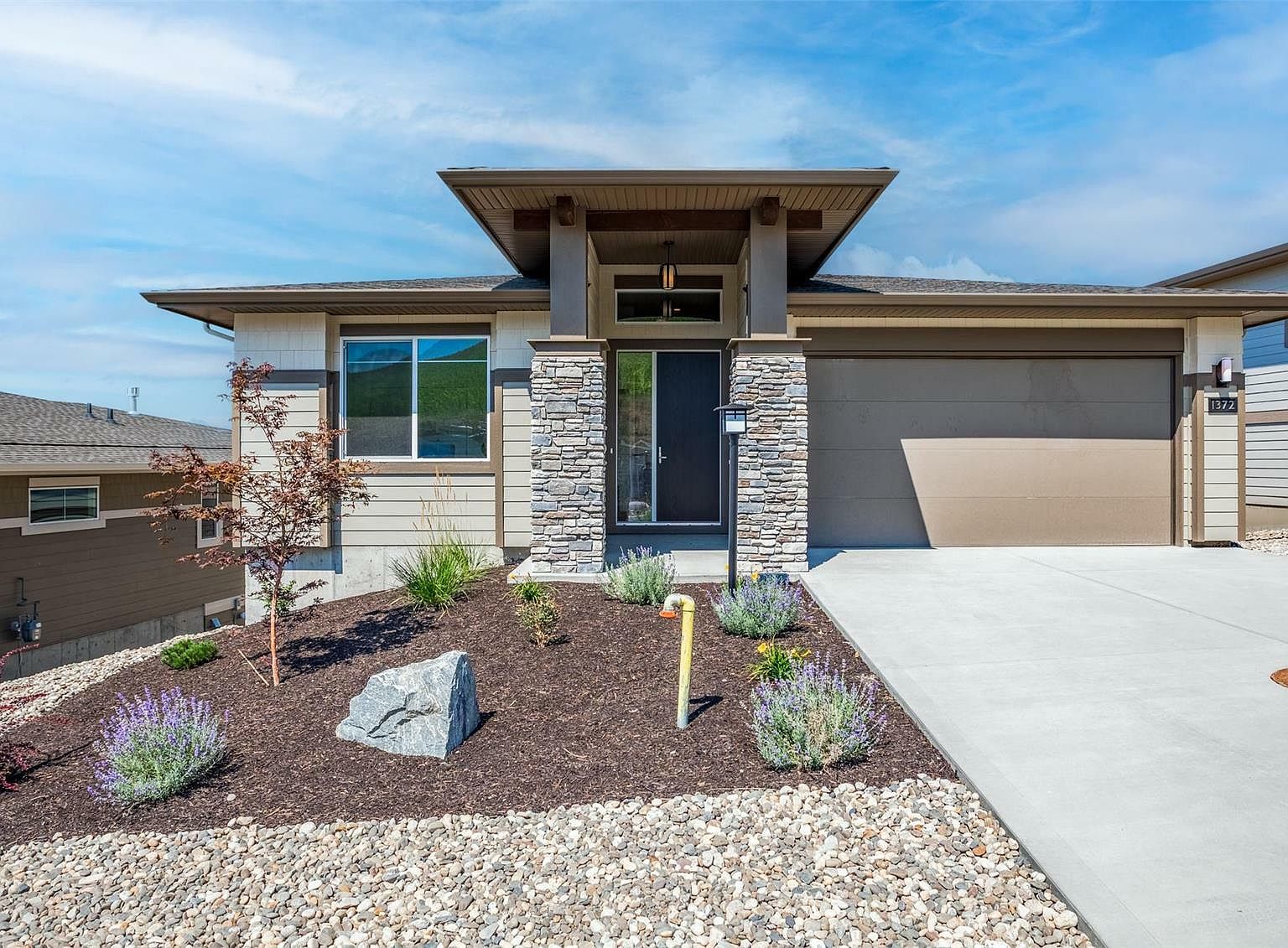 1372 Tower Ranch Dr, Kelowna, BC V1P 1T8 Zillow