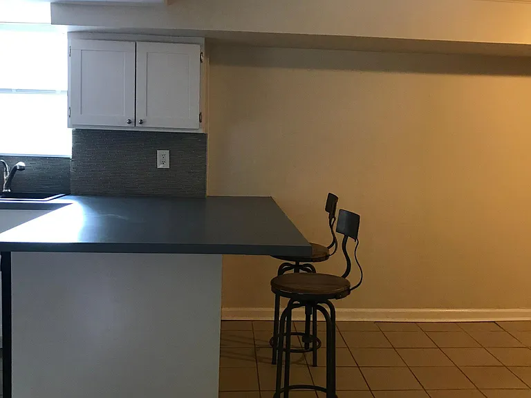 1557 Conway Rd #B — Photo 10