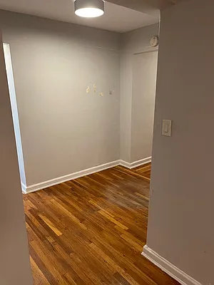 Rented by Chana Ofek, LREB | media 17