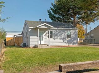 146 Walnut St, Burbank, WA 99323