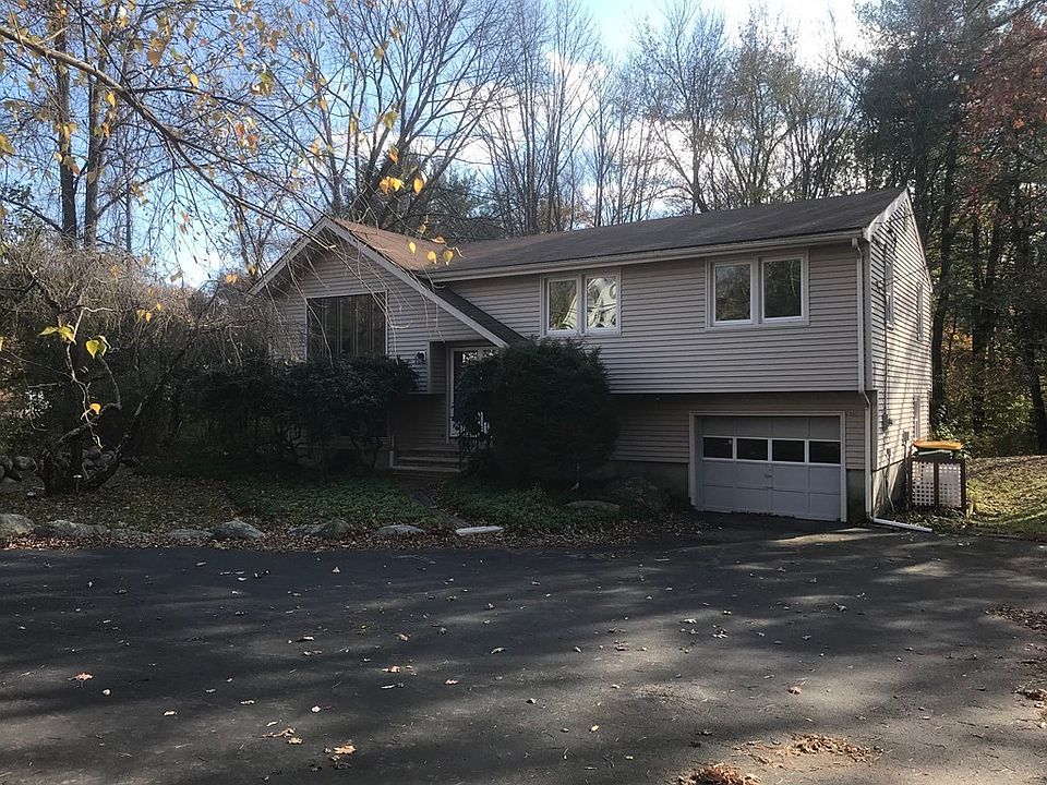 1st image of 74 Rockland St