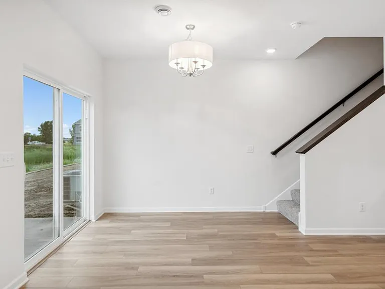 13644 Busch Ln — Photo 8