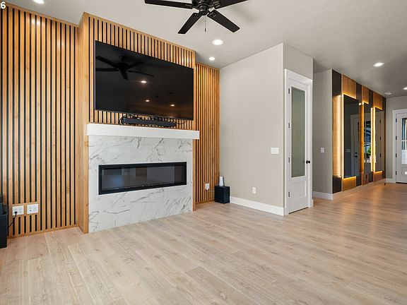 4th image of 544 Buster Ln