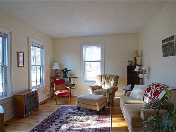 3rd image of 316 Highland Ave