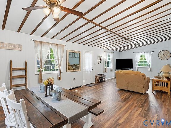 5th image of 12456 Leonard Ln