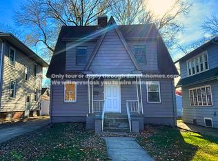 814 W Meadows Pl, Peoria, IL