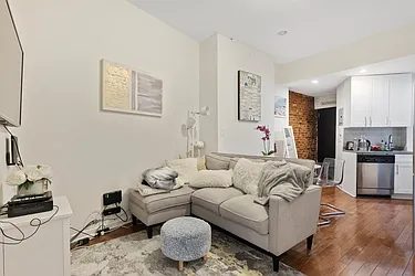 Rented by Dalan Rentals