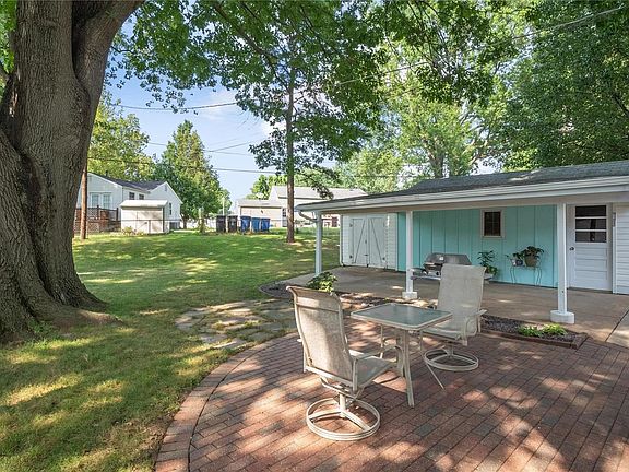 3rd image of 3 Wescott Dr