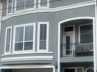 5327 Floyd St, Houston, TX 77007