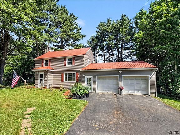 2nd image of 30 Ferguson Rd