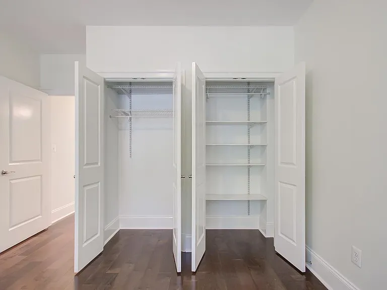 3937 Davis Pl NW #4 — Photo 11