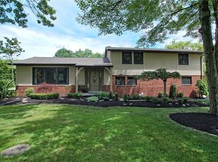3495 Kersdale Rd, Pepper Pike, OH 44124