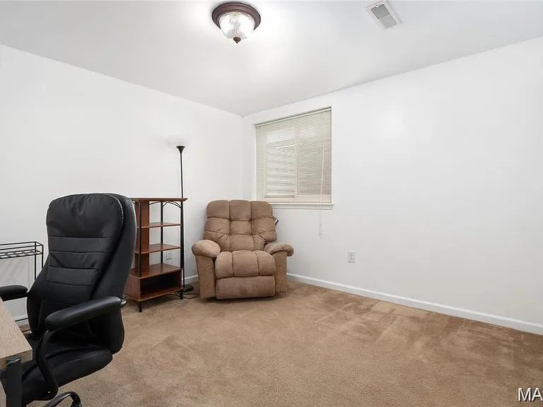 1120 Gulfstream Way — Photo 31