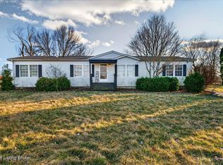 6733 Aiken Rd, Louisville, KY 40245