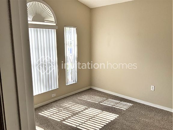 4th image of 4627 Cumbrian Lakes Dr