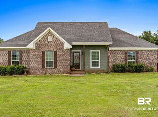25212 Reeves Ln, Elberta, AL 36530