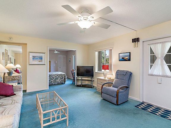 5th image of 3531 Pine Tree Ct APT D-1