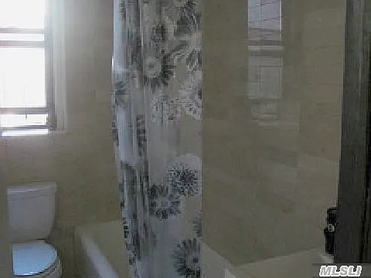 Rented by Winzone Realty Inc | media 18