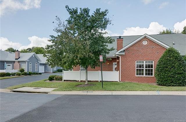 1st image of 2434 Wanstead Ct #2434