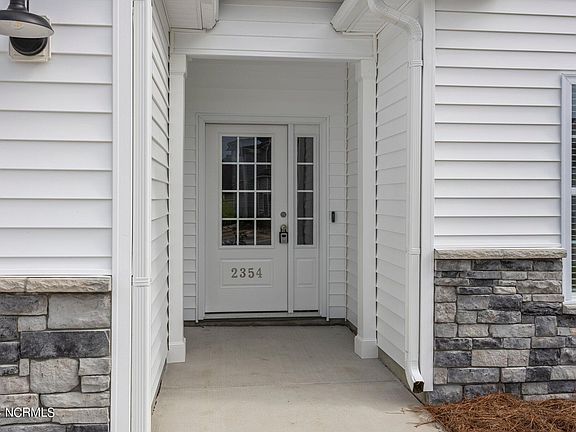 4th image of 2354 Great Laurel Court