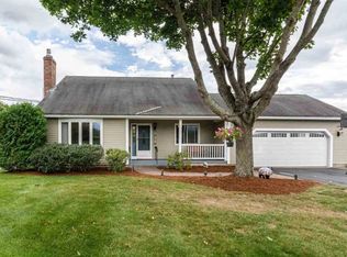 52 Rangers Dr, Hudson, NH 03051