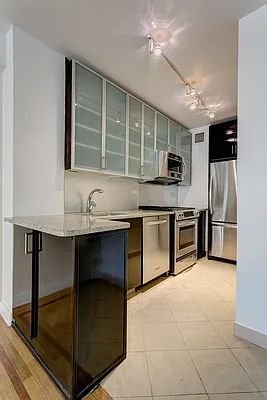 Rented by The Monterey | media 27